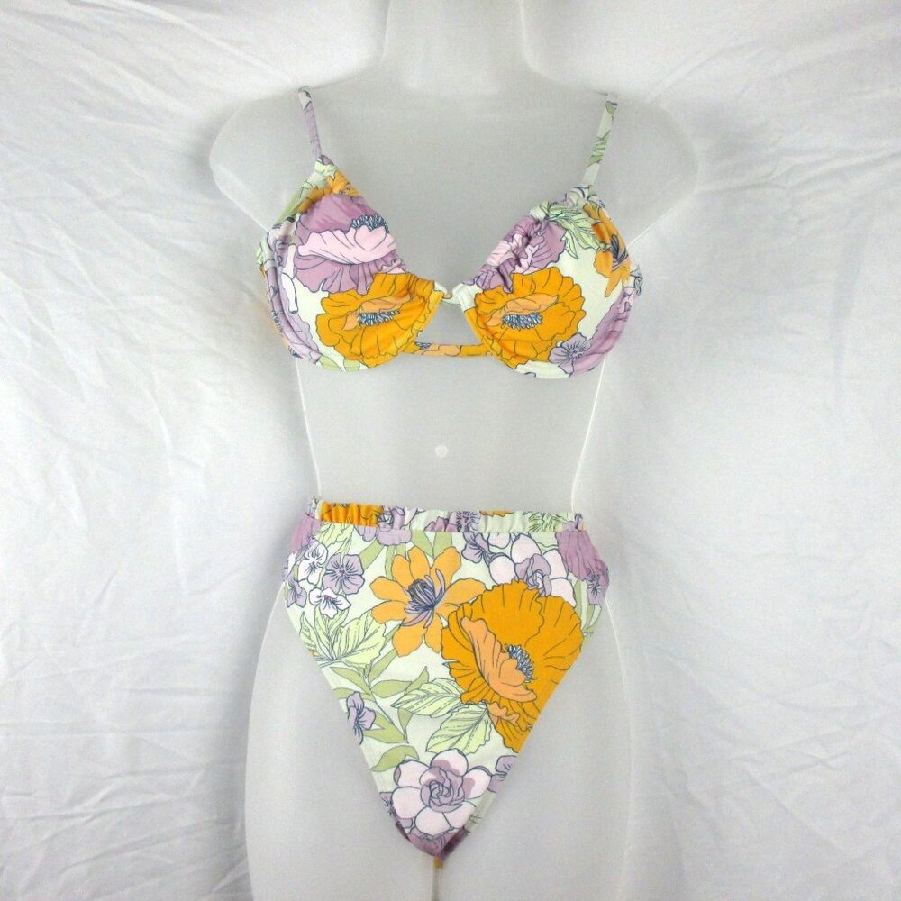 Cupshe Swimsuit 2-Piece Swim Top & High Waist Bikini Bottoms Size M NWT Beachy - Picture 3 of 9
